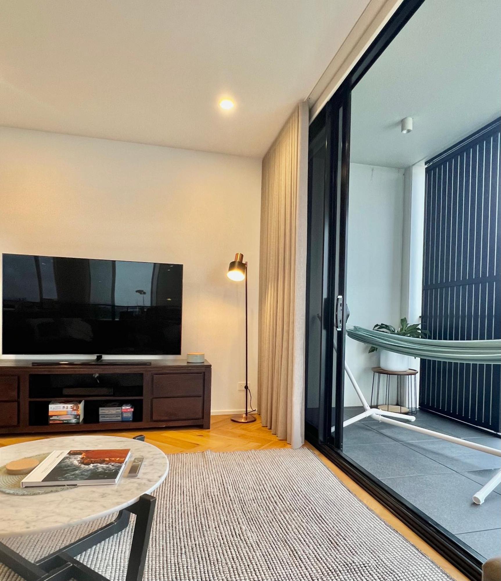 Harbour Towers, Newcastle'S Elite Apartment Stays, Free Parking & Tram Access Esterno foto
