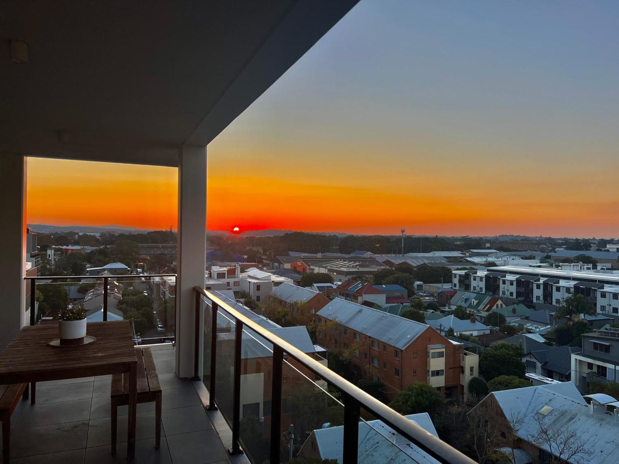 Harbour Towers, Newcastle'S Elite Apartment Stays, Free Parking & Tram Access Esterno foto